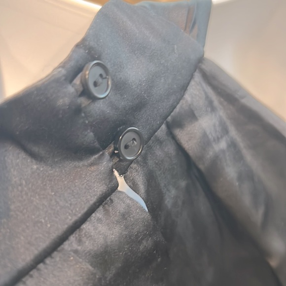 Kenar 100% Silk halter blouse - Picture 9 of 10